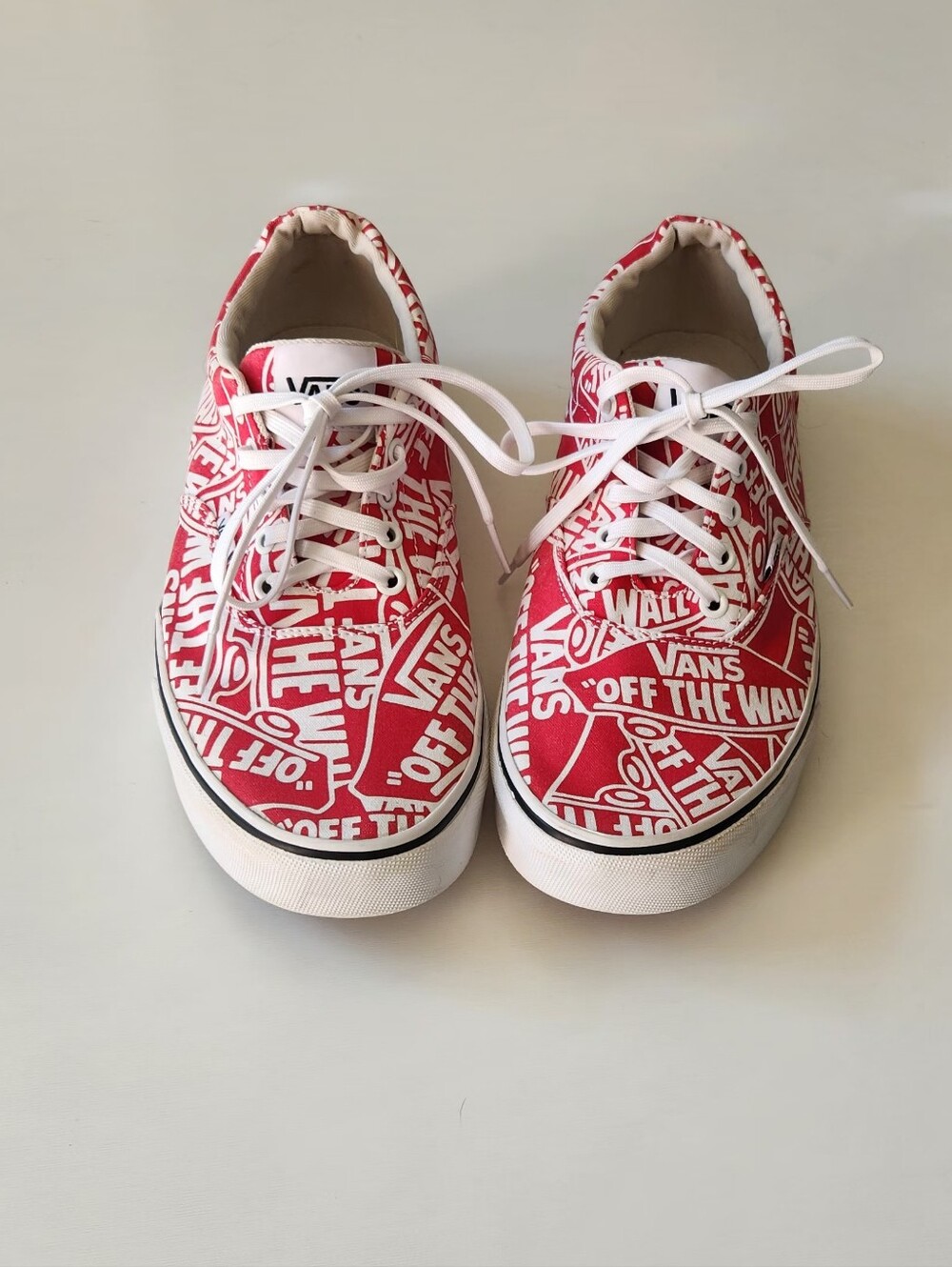 Vans Mens Red and White Graphic Lace-Up Sneakers